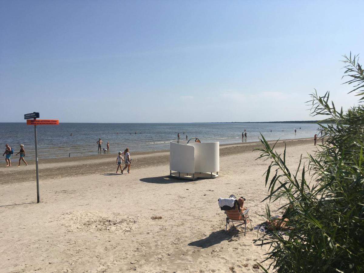 Apartment Near The Seaside Юрмала Экстерьер фото