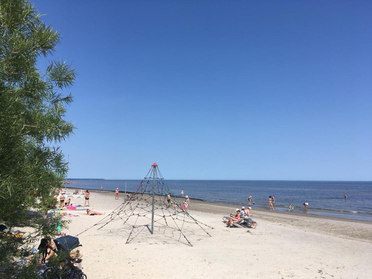 Apartment Near The Seaside Юрмала Экстерьер фото